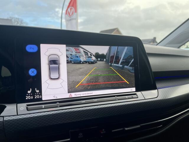 Volkswagen GOLF 1.5 eTSI 150PK Automaat Carplay Pano Stoelverwarming