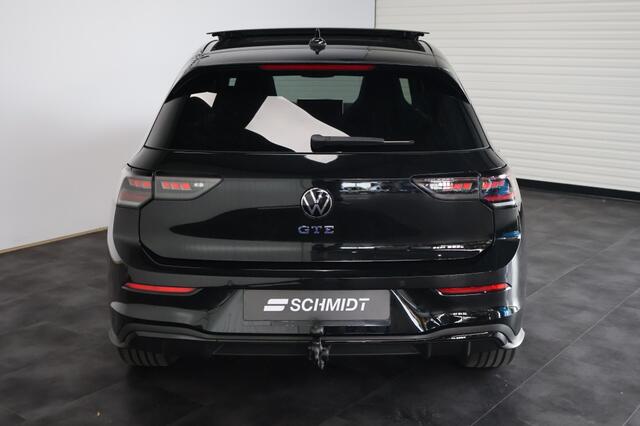 Volkswagen GOLF 1.5 eHybrid GTE 272pk | Panoramadak | Matrix | Trekhaak elektr.
