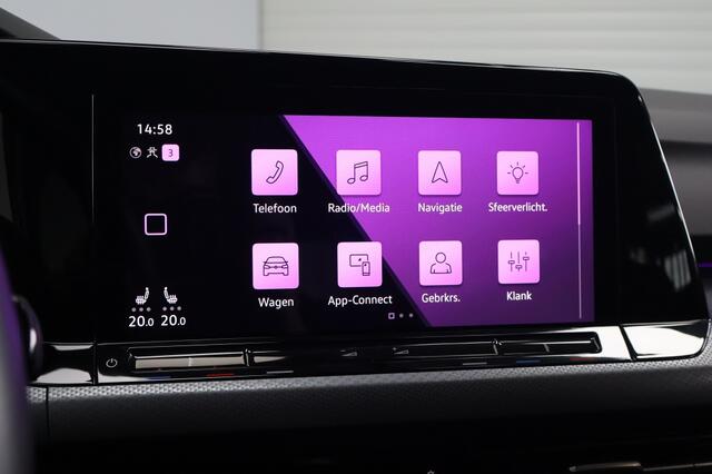 Volkswagen GOLF 1.5 eTSI Style Automaat | LED | Navigatie | Sfeerverlichting