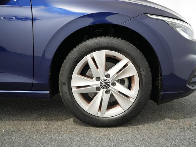 Volkswagen GOLF 1.5 TSI Life Business Carplay |