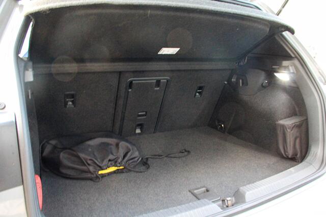 Volkswagen GOLF 1.4 eHybrid GTE Panorama dak | Head up display | IQ verlichting | Vol in de opties!