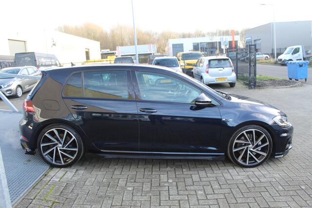 Volkswagen GOLF 2.0 TSI 4Motion R Performance Panoramadak/Navigatie/Achteruitrijcamera/Dynaudio/Stoelverwarming/Lederen bekleding/Keyless/Adaptive cruisecontrol/Led koplampen