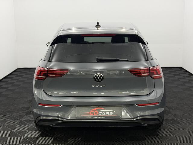 Volkswagen GOLF 1.5 TSI Life Edition Clima, Apple carplay, Parkeersensoren, Stoelverwarming, Sfeerverlichting, Led, Keyless start, 2 jaar garantie