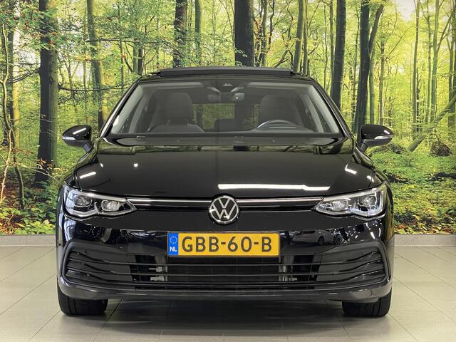 Volkswagen GOLF 1.5 eTSI Life Business | Panoramadak | Apple Carplay | Head-Up-Display | Sfeerverlichting | Stop&GO | DAB+ |