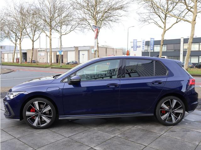 Volkswagen GOLF GTE 1.4 eHybrid 245PK | Head-up | Camera | IQ Light Matrix LED | Carplay/Android | 18"Inch |