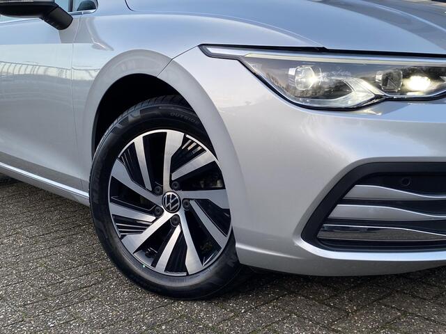 Volkswagen GOLF 1.4 eHybrid Style / Automaat / 59.000 Km / Digitaal Dashboard / LED / DAB / Navi / Apple-Carplay&Android-Auto / ELKTR-Bestuurderstoel met massagefunctie / Stuur+Stoelverwarming / Adaptieve Cruise-Control / Climate-Control / Lane-Assist / Flippers / EKTR-P