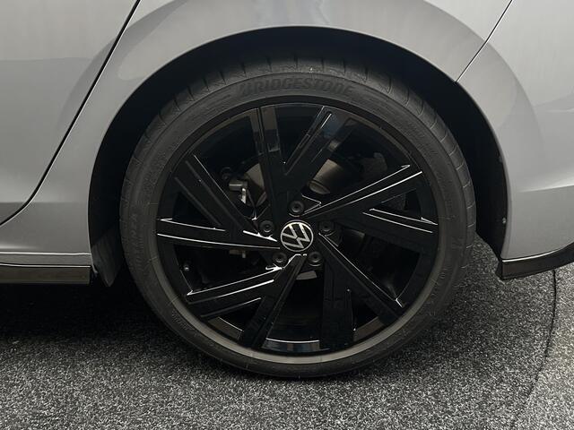 Volkswagen GOLF 1.5 eTSI R-Line Dodehoek herkenning | Camera | Virtual display | Keyless entry