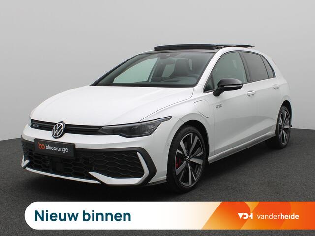 Volkswagen GOLF 1.5 eHybrid GTE 272PK Pano-Schuifdak, Black Style, Head-Up Display, Matrix-LED Verlichting, Keyless, Achteruitrijcamera, 18" LM Velgen