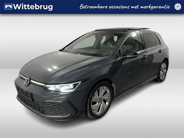Volkswagen GOLF 1.4 eHybrid GTE / AUTOMAAT/ PANO/ LEDER/ MATRIX/ MEMORY SEATS/ PARK. SENSOREN + CAMERA/ DODE HOEK/ APP-CONNECT/ NAVI/ ADAPT. CRUISE/ CLIMA