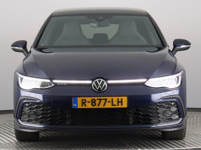 Volkswagen GOLF 1.4 eHybrid GTE (NL-Auto / Pano / Stuur-Stoelverw. / IQ / ACC / Navi / Carplay)