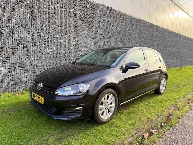 Volkswagen GOLF 1.0 TSI Comfortline 5D 2017 Nette auto.
