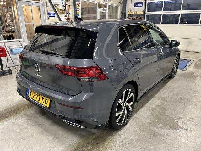 Volkswagen GOLF 1.5 TSI R-Line
