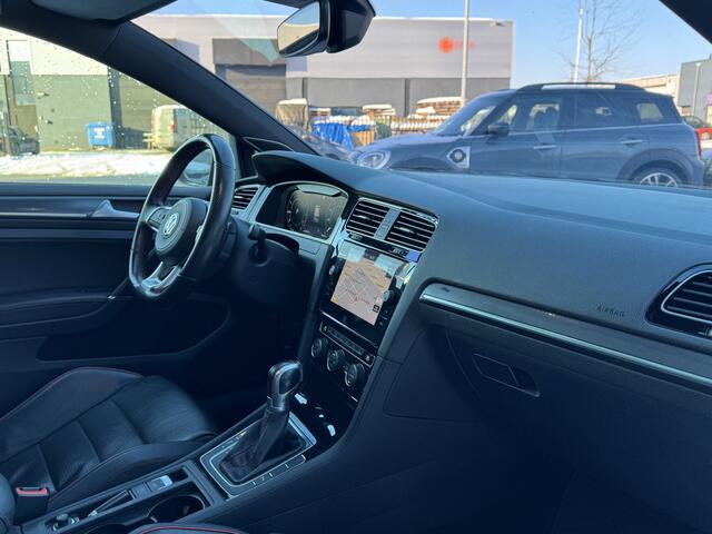 Volkswagen GOLF 7,5 GTI TCR 2.0 TSI 290pk DSG / Aut. Akrapovic Dynaudio DCC Leder Pano 93dkm!!