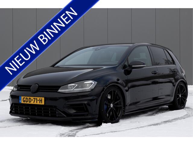 Volkswagen GOLF 2.0 | 4Motion R | PANO | LEDER | VIRTUAL DASH | DYN AUDIO