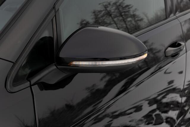 Volkswagen GOLF 2.0 | 4Motion R | PANO | LEDER | VIRTUAL DASH | DYN AUDIO