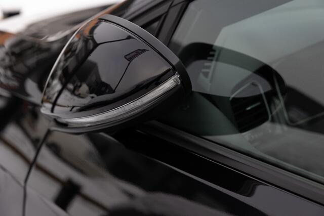 Volkswagen GOLF 2.0 | 4Motion R | PANO | LEDER | VIRTUAL DASH | DYN AUDIO