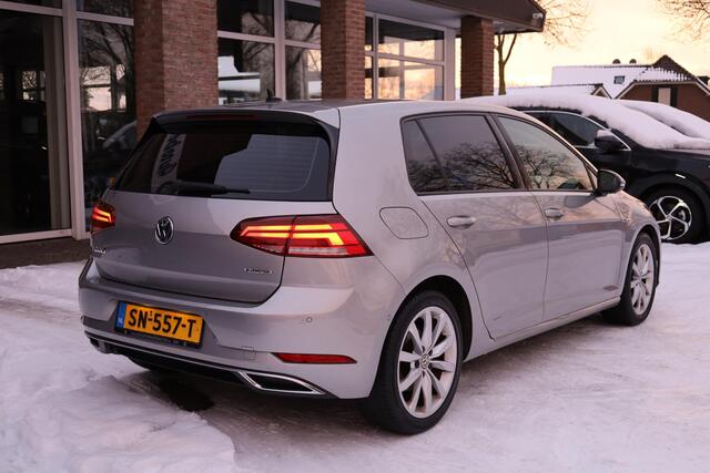 Volkswagen GOLF 1.5 TSI Highline VIRTUAL-DASH CARPLAY ALCANTARA CAMERA DAB ACC NAVI CLIMA HILL-HOLD 2XPDC 17LMV NAP