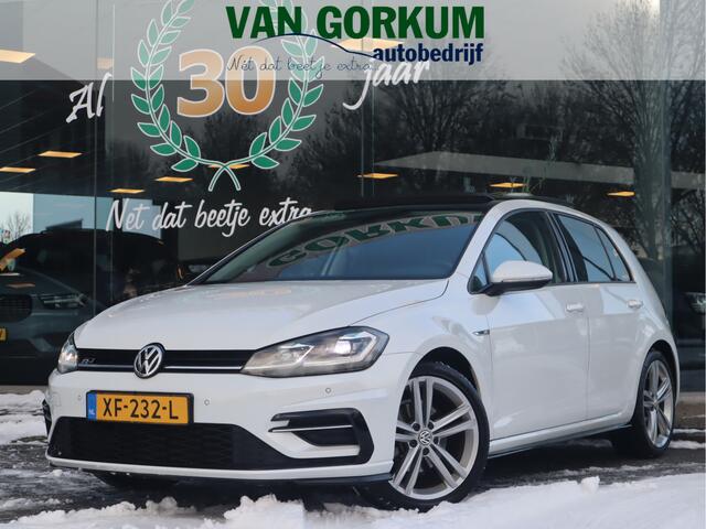 Volkswagen GOLF 1.5 TSI Highline / Panoramadak