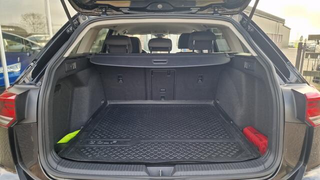 Volkswagen GOLF Variant 1.0 TSI Life Business, Stoel&stuurverw, NL Auto!