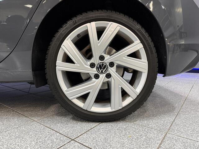 Volkswagen GOLF 1.0 eTSI Life Adaptive Cruise|Carplay/Andr