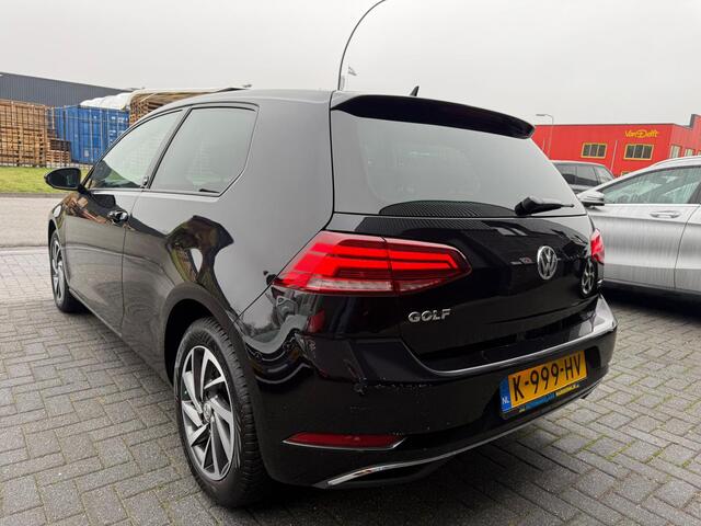Volkswagen GOLF 1.0 TSI Trendline | 2E EIGENAAR | 12MND GARANTIE | ADAPTIEF CRUISE | PANODAK | DAB | STOELVERWARMING |