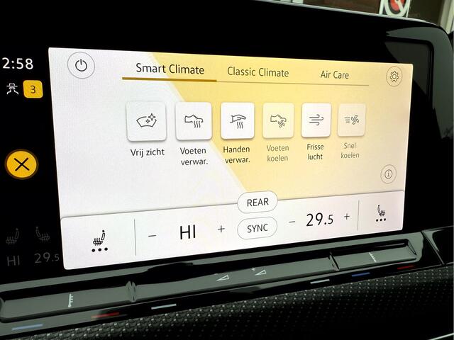 Volkswagen GOLF Variant 1.5 TSI R-Line NL. Auto, Camera, Trekhaak, Virt. Display