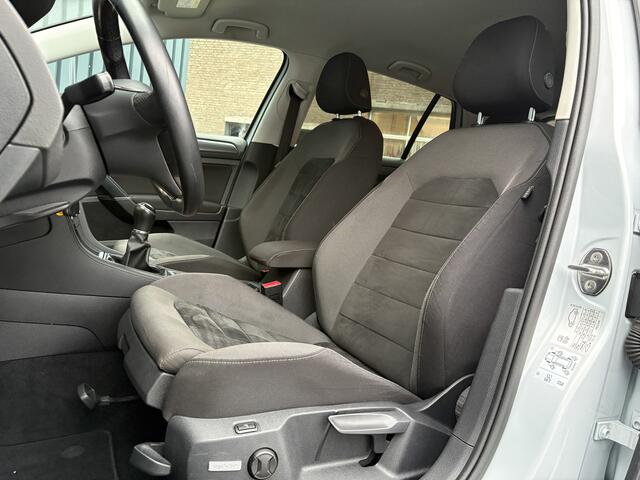 Volkswagen GOLF 1.0 TSI Highline Business R | R-line | Led Koplampen | Stoelverw. | Adapt. Cr. | Prijs Rijklaar!!