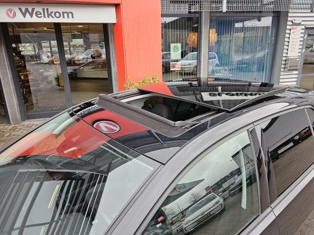 Volkswagen GOLF 1.5 TSI HL Bns R