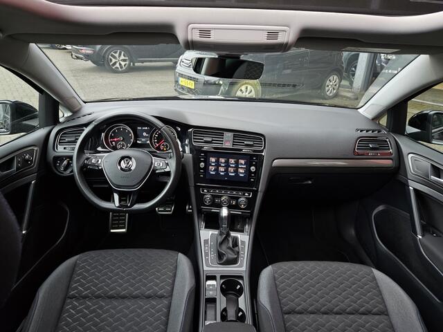 Volkswagen GOLF 1.5 TSI HL Bns R