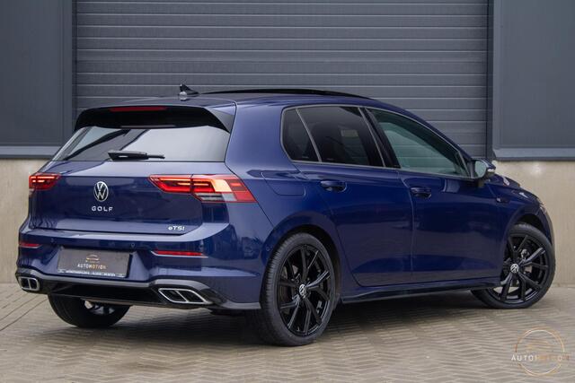Volkswagen GOLF 1.5 eTSI R-Line Business+ PANO CAMERA ACC CARPLAY