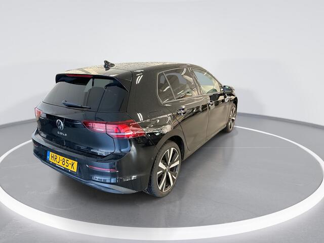 Volkswagen GOLF 1.5 eHybrid 204pk DSG Life Edition · Camera · Apple/Android Car Play · Keyless · Stoel&Stuurverwarming · 18'' Inch · Garantie t/m 12-06-2029 of 100.000km