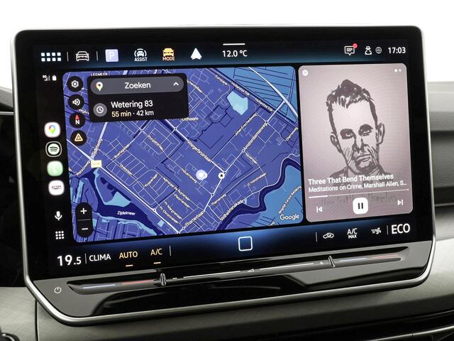 Volkswagen GOLF Life Edition 1.5 eHybrid 204 PK 6 versn. DSG · Achteruitrijcamera · Draadloze telefoonlader · Sfeerverlichting · Stuurwiel verwarmd ·