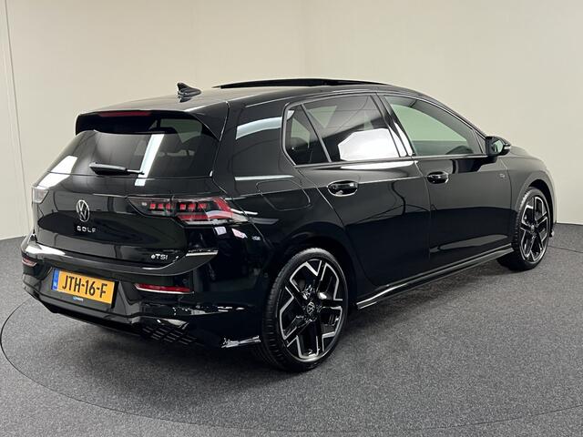 Volkswagen GOLF 1.5 eTSI 150 PK R-Line Edition NIEUW!!! Pano./ Stoelverw./ Camera / PDC / LED / Carplay-Android / DSG