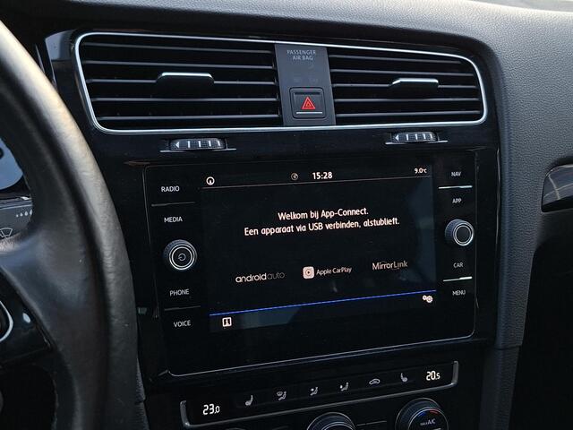 Volkswagen GOLF 1.0 TSI Highline, acc, carplay, stoelverw.