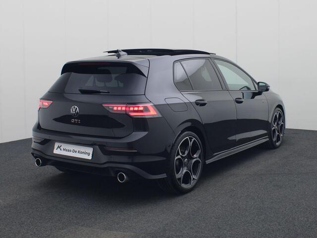 Volkswagen GOLF 2.0TSI/265PK GTI DSG · Panoramadak · 360°Camera + Parkeersensoren · Apple/Android · Garantie t/m 12-12-2026