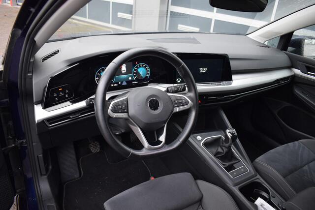 Volkswagen GOLF Variant 1.0 TSI Life Business | Apple CarPlay | Stuur- en Stoelverw. | Camera