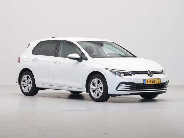 Volkswagen GOLF 1.0 TSI 110pk Life Business Navigatie Massage Stoelverwarming Acc 199
