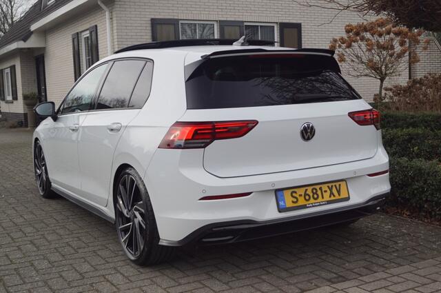 Volkswagen GOLF GTE 1.4 TSI Hybride (245pk) DSG Panodak/Key-less/Virtual/ACC/Camera/19 inch