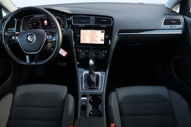 Volkswagen GOLF 1.5 TSI DSG Massage LED Virt. Display