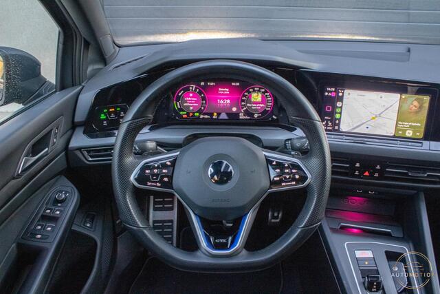 Volkswagen GOLF 1.4 eHybrid GTE PANO IQ LIGHTS CAMERA ACC