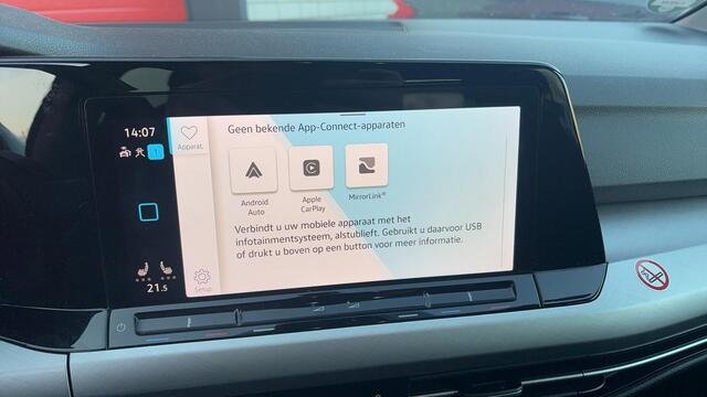 Volkswagen GOLF 2.0 TDI Life AUTOMAAT / FULL LED / CARPLAY / STOELVERW / STUURVERW / CLIMA / PDC / BLUETOOTH / ACC
