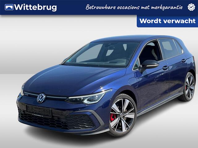 Volkswagen GOLF 1.4 eHybrid 245PK GTE / IQ Led / Standkachel / Stoelverwarming V+A / 18'' LMV