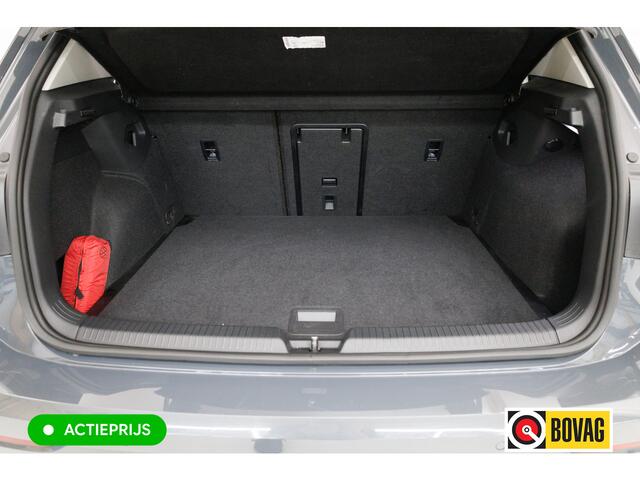 Volkswagen GOLF 1.5 TSI Bus. Comf. Ed. 116 PK | Stoel & Stuurverw. | App. connect | Adap. Cruise | Extra getint glas v/a b-stijl | PDC V+ A | Draadloze tel. lader | All season banden