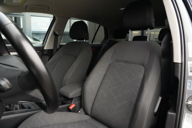 Volkswagen GOLF 1.5 TSI Style 131pk Stoelverwarming/Navigatie/PDC