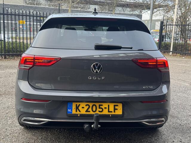Volkswagen GOLF 1.5 eTSI Style // ADAPTIVE CRUISE // TREKHAAK // CAMERA // CLIMA // NAVI // ERGO ACTIVE STOEL // MEMORY SEAT //