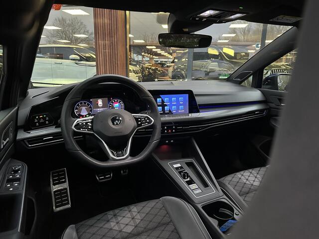 Volkswagen GOLF Variant 1.5 eTSI R-Line Panoramadak, Keyless entry, Camera, LED pakket