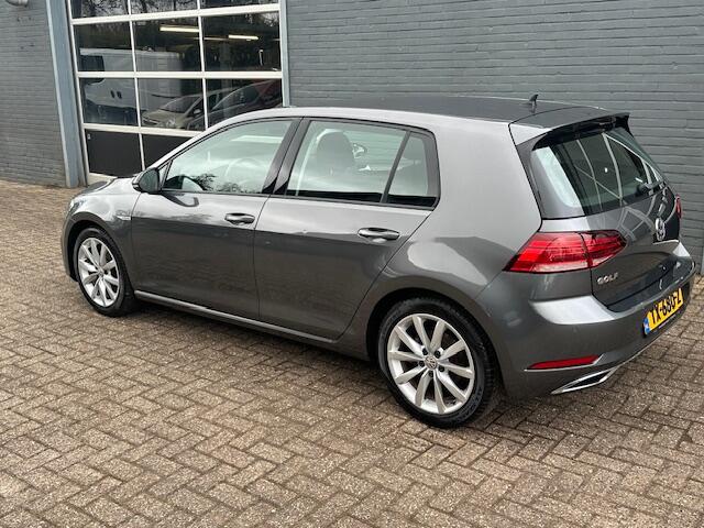 Volkswagen GOLF 1.5 TSI Highline