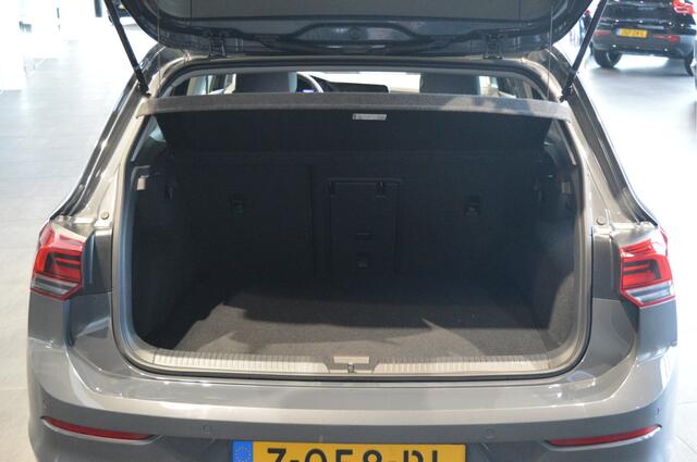 Volkswagen GOLF 1.0 eTSI MOVE navi clima led pdc cruise 16 inch 110 pk !!