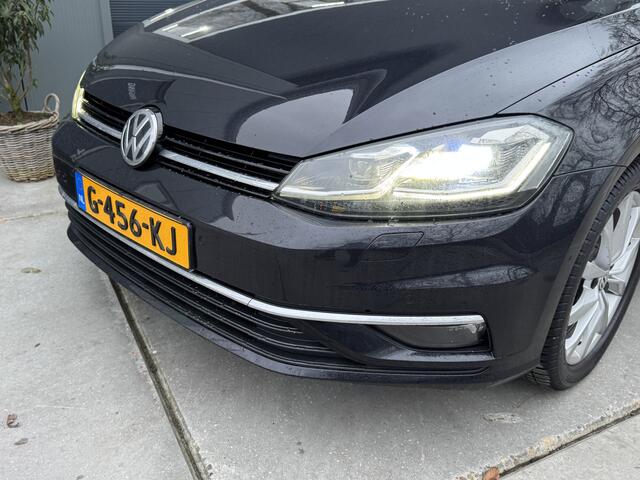 Volkswagen GOLF Variant 1.5 TSI 150pk DSG Highline Climate Control Stoelverwarming LED Koplampen Massagestoel