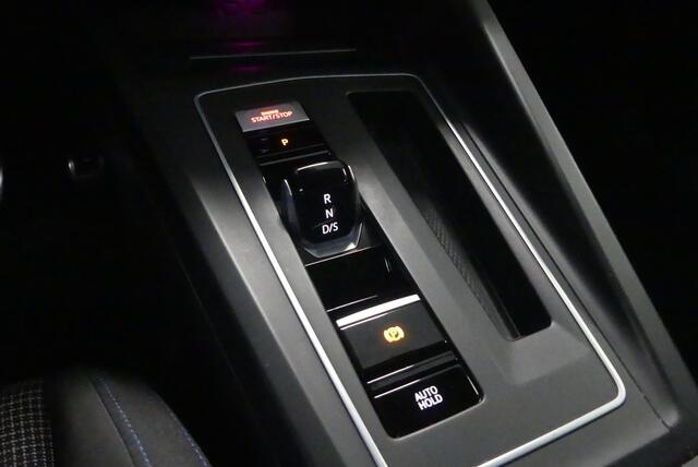 Volkswagen GOLF 1.4 eHybrid GTE WINTER PACK, MATRIX, ADAPT. CRUISE, CLIMA, NAVI, PDC V&A, APPLE CARPLAY/ANDROID AUTO, 112.211KM